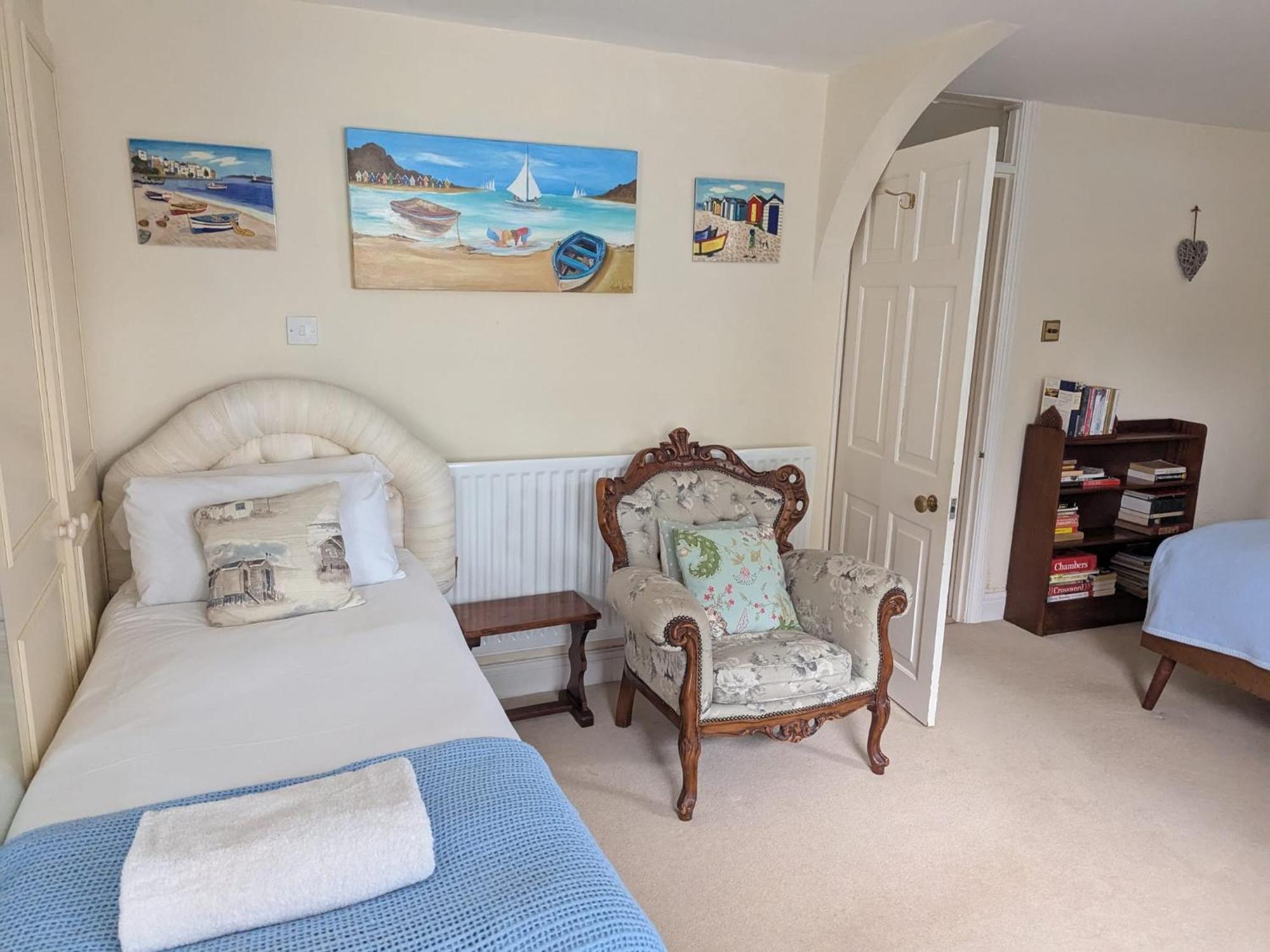 Georgian 2 Bedroom Apartment In Chichester With Free Parking - Chichester Holiday Properties Exterior photo